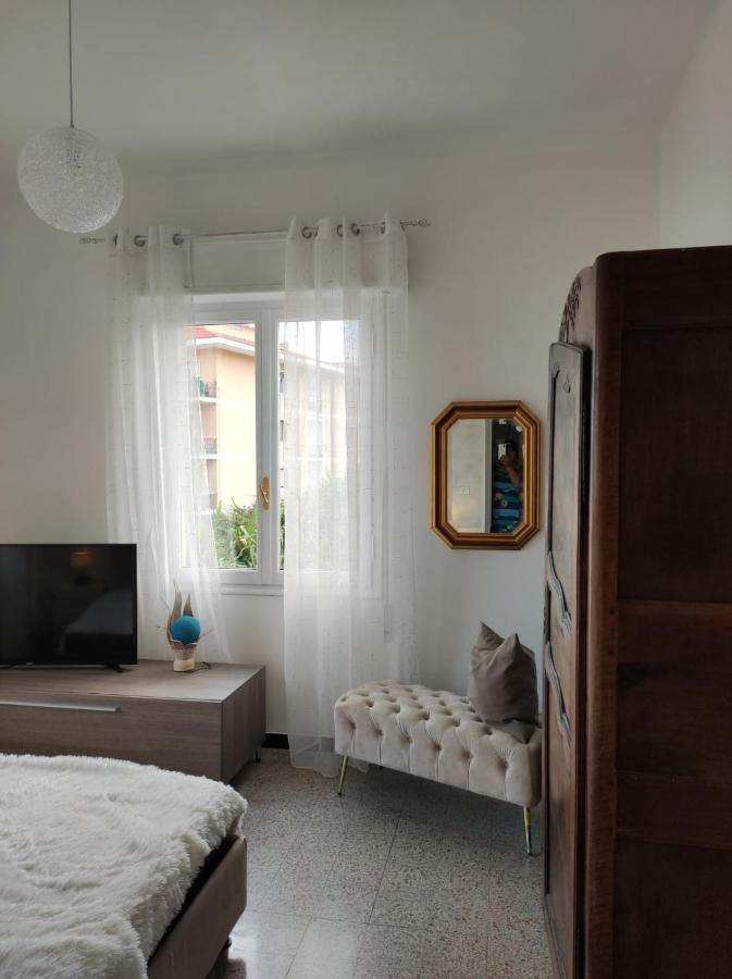 Appartamento Vicino Al Mare Con Parcheggio Riva Ligure Exterior photo